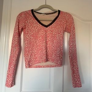 RARE BRANDY MELVILLE PINK CHEETAH LONG SLEEVE.